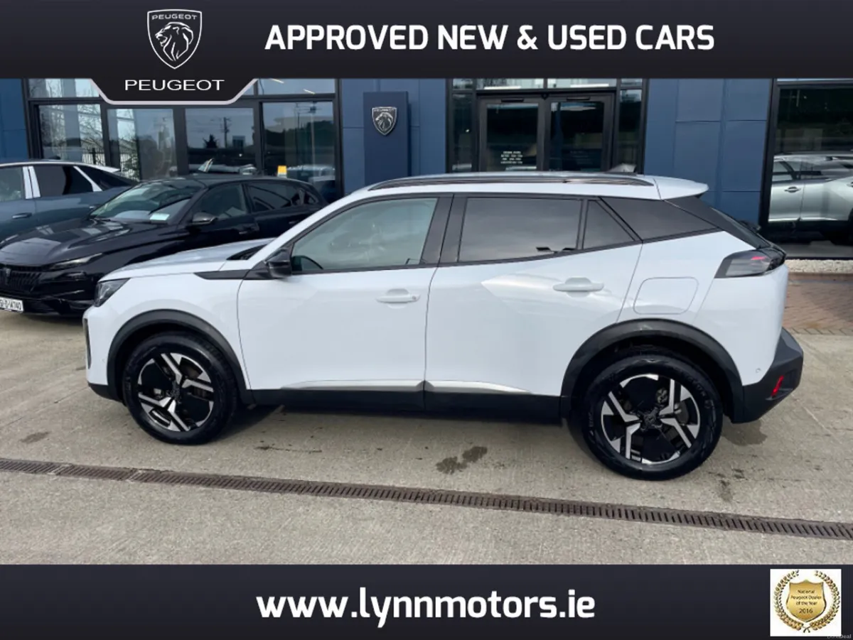 Peugeot 2008 ALLURE 1.2 MILD-HYBRID 136 - Image 2