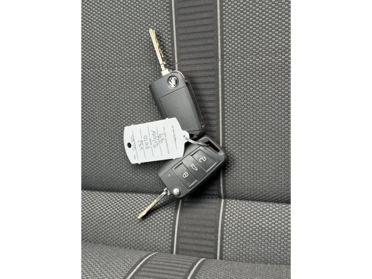 Volkswagen Polo 1.0 HIGHLINE AUTO ONLY 24000 KLM * - Image 1