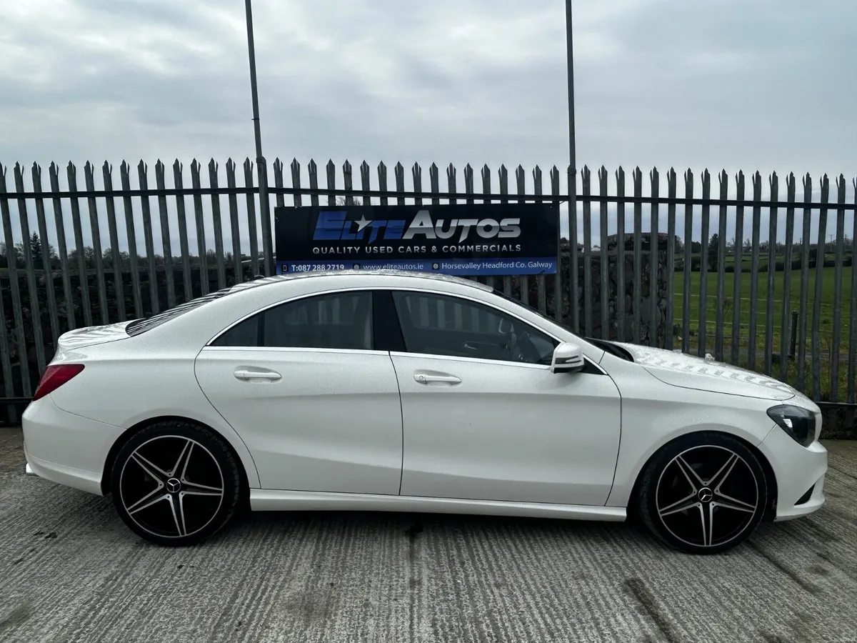 Mercedes-Benz CLA Urban CDI 2016 - Image 3