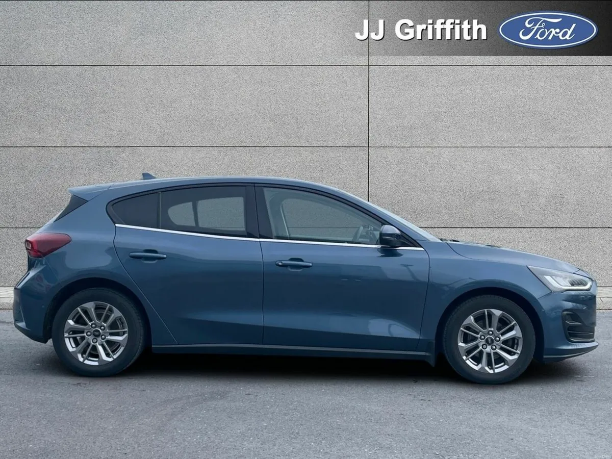 Ford Focus 1.0L EcoBoost 125PS Trend - Image 5