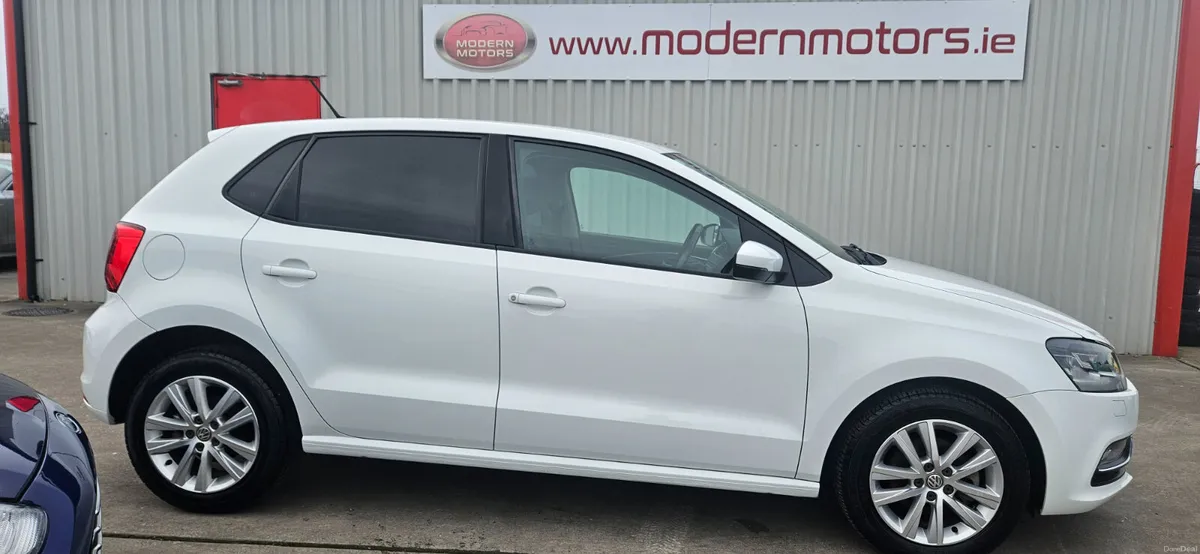 Volkswagen Polo automatic 1.2 comfortline+ low kms - Image 4