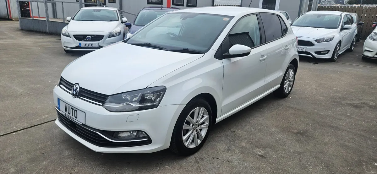 Volkswagen Polo automatic 1.2 comfortline+ low kms - Image 3