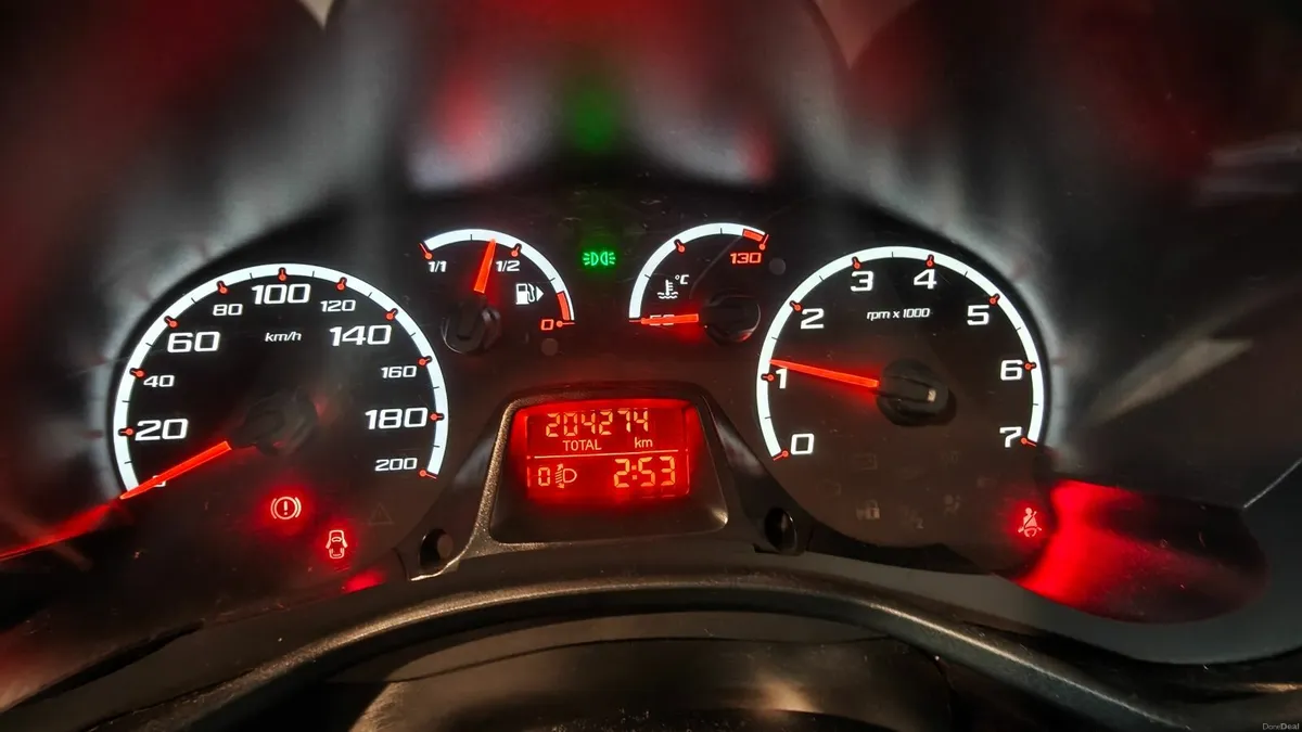 Ford KA 2010 - Image 3