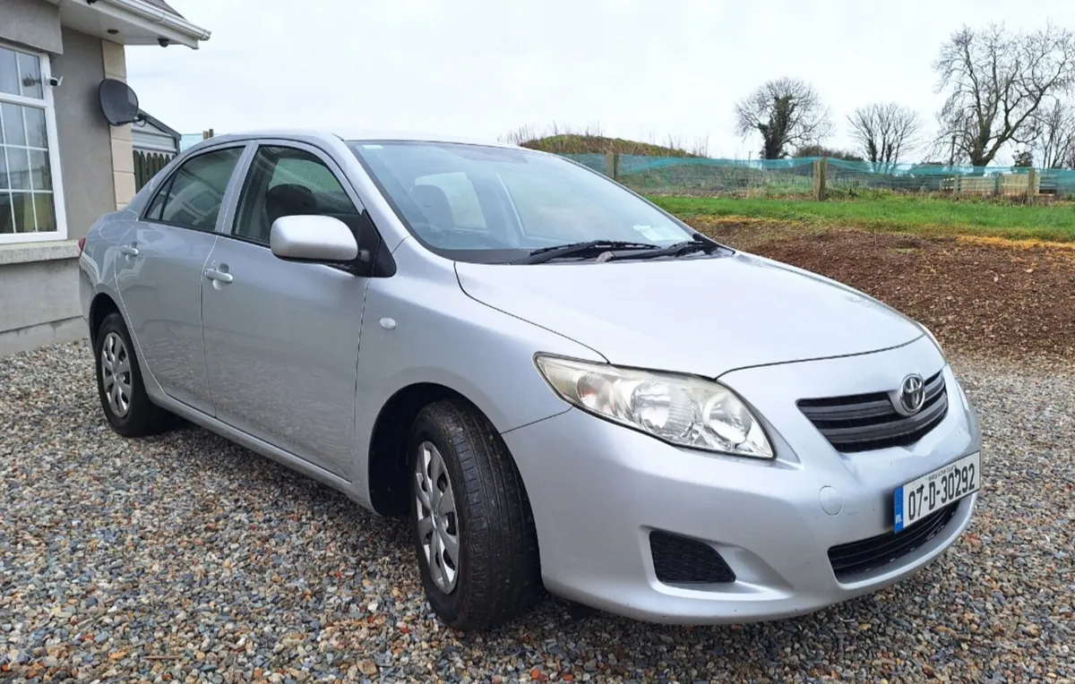 07 corolla 1.4 PETROL - Image 2