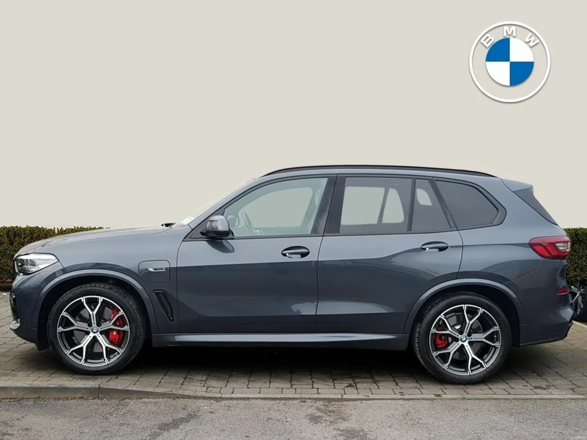 BMW X5 xDrive45e xLine - Image 3