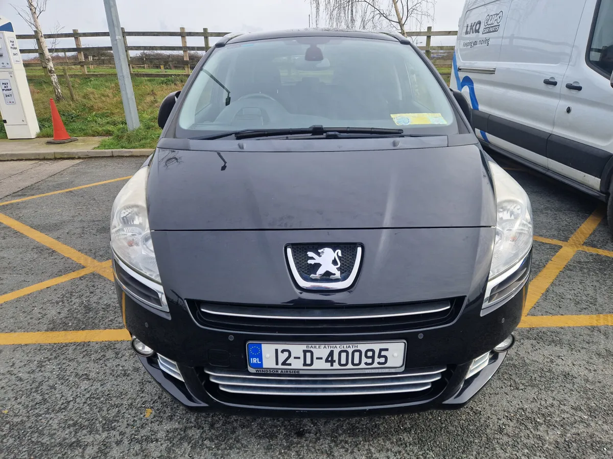PEUGEOT 5008, 7 SEATS, VERY LOW KMS NCT, ONE OWNER - Image 2