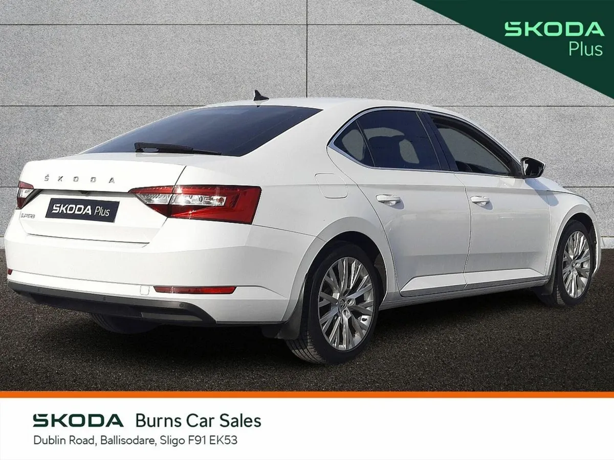 Skoda Superb STYLE 2.0TDI 150HP - Image 4