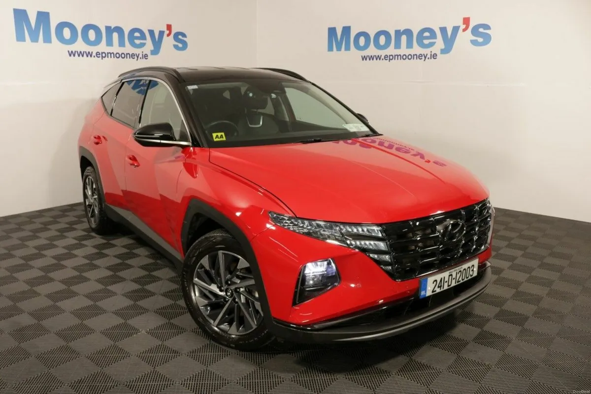 Hyundai Tucson EXECUTIVE PLUS 1.6L DIESEL SUV - Image 1