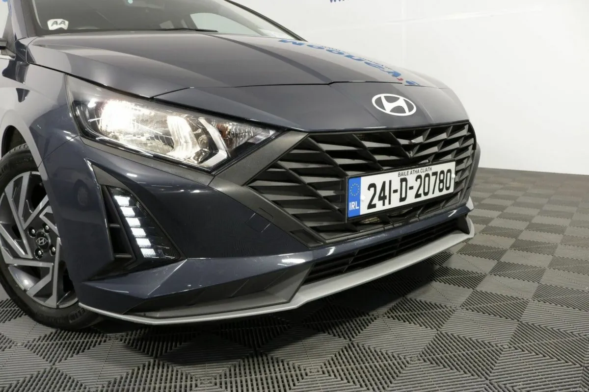 Hyundai i20 DELUXE PLUS 1.2L PETROL - Image 3