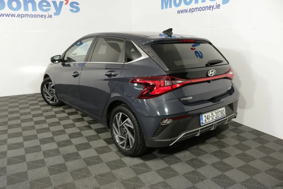 Hyundai i20 Deluxe Plus 1.2L Petrol - Test Drive T - Image 5