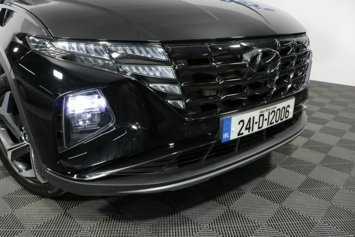 Hyundai Tucson HYBRID EXECUTIVE PLUS 1.6L PETROL A - Image 3