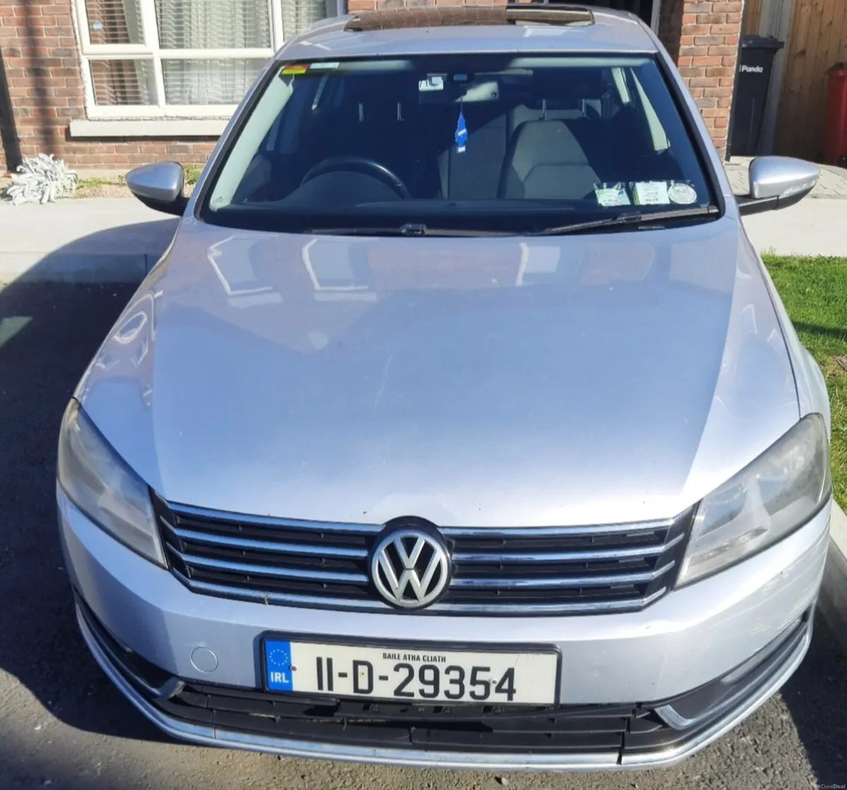 VW Passat 2011 - Image 1