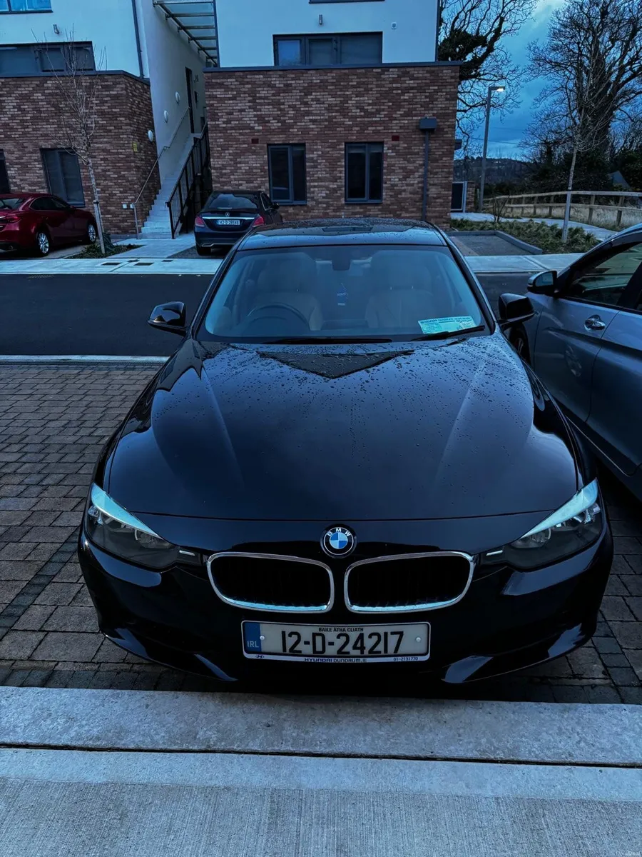 BMW 3-Series 2012 low mileage - Image 1
