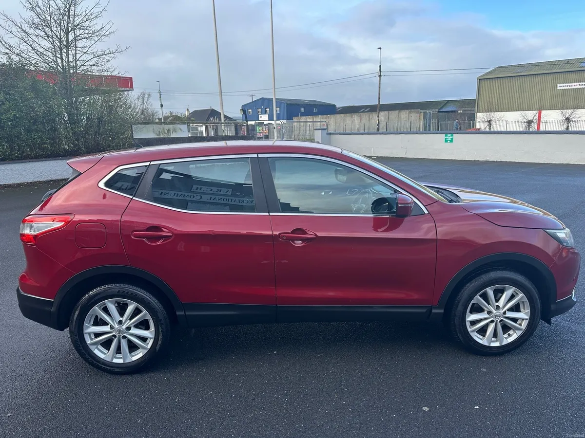 LIKE NEW 39000 miles Quasqai NCT+TAX🤩🤩🤩 - Image 3