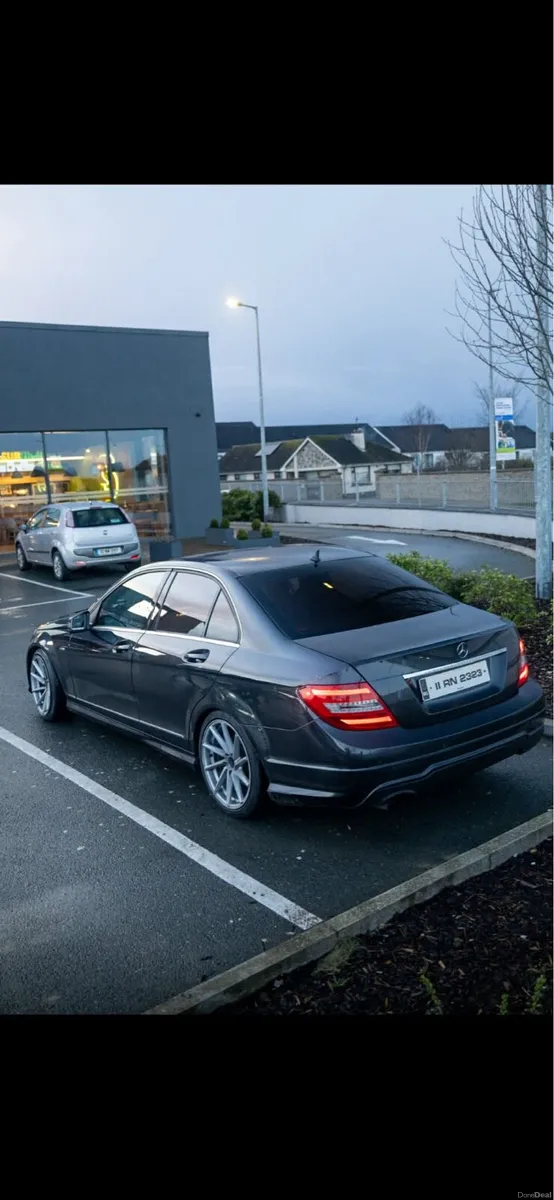 Mercedes C-class - Image 1