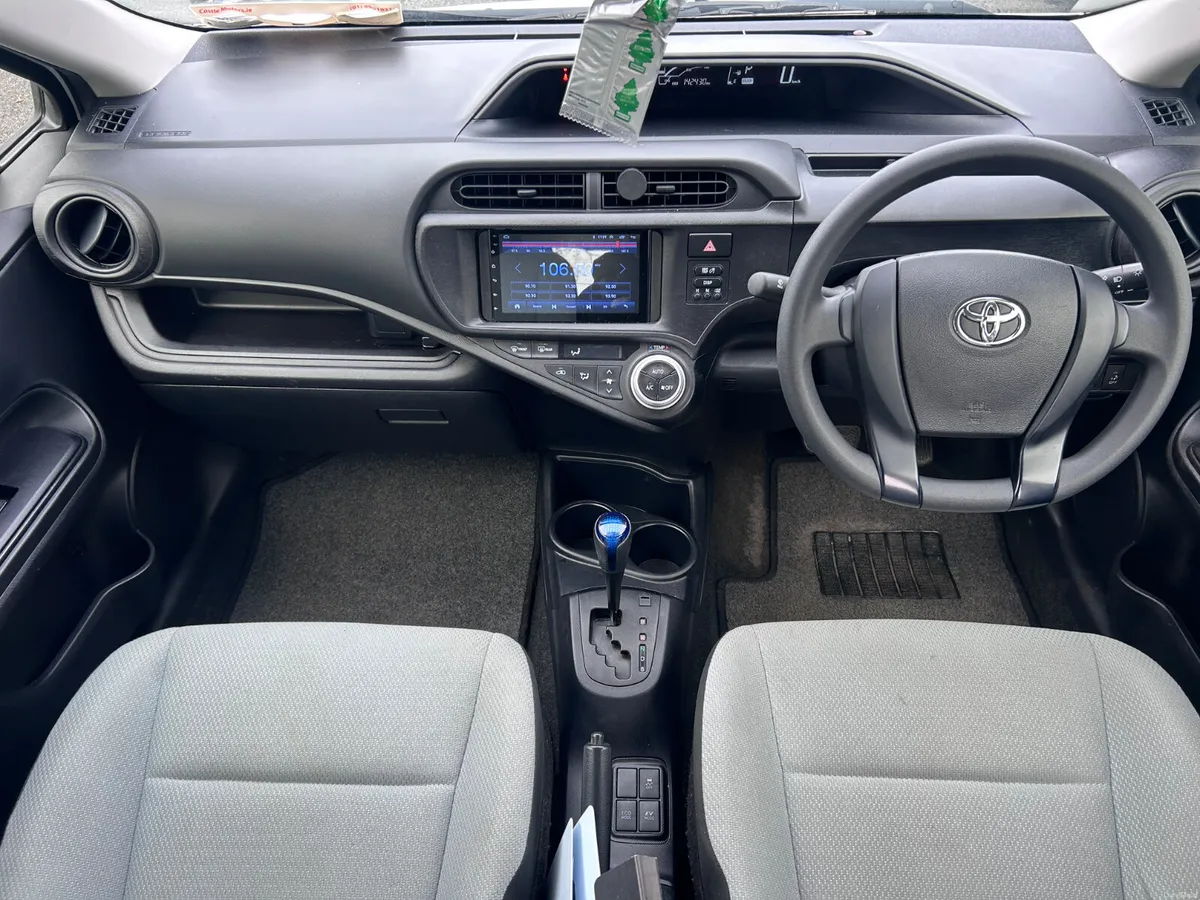 2015 TOYOTA AQUA 1.5 PETROL HYBRID AUTO LOW KMS - Image 2