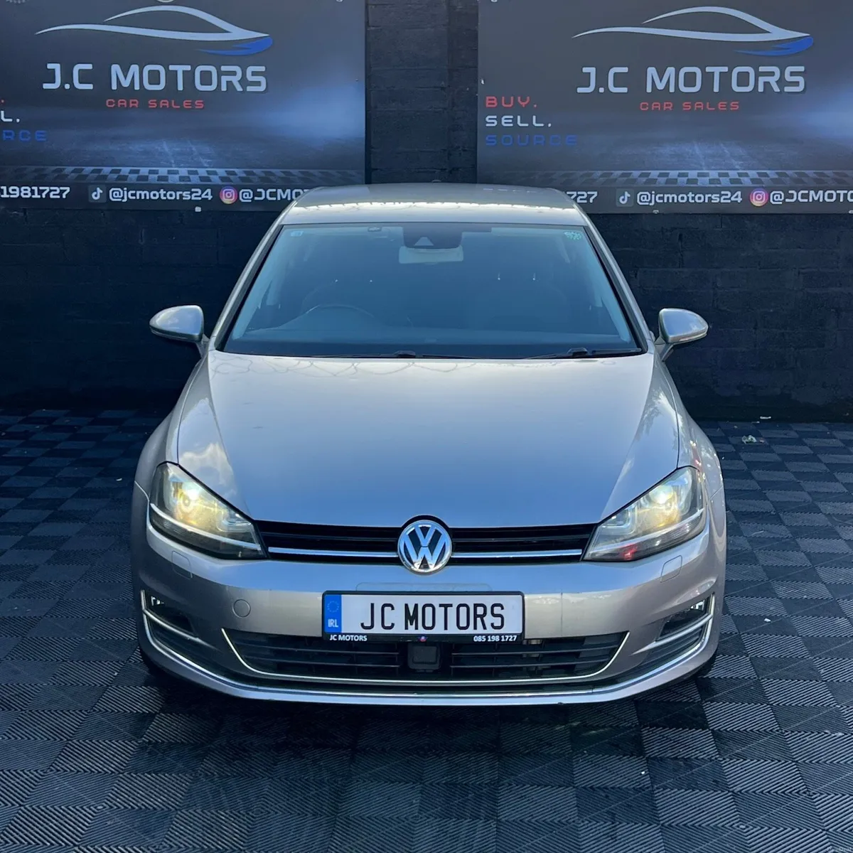 142 VW Golf Highline - Image 2