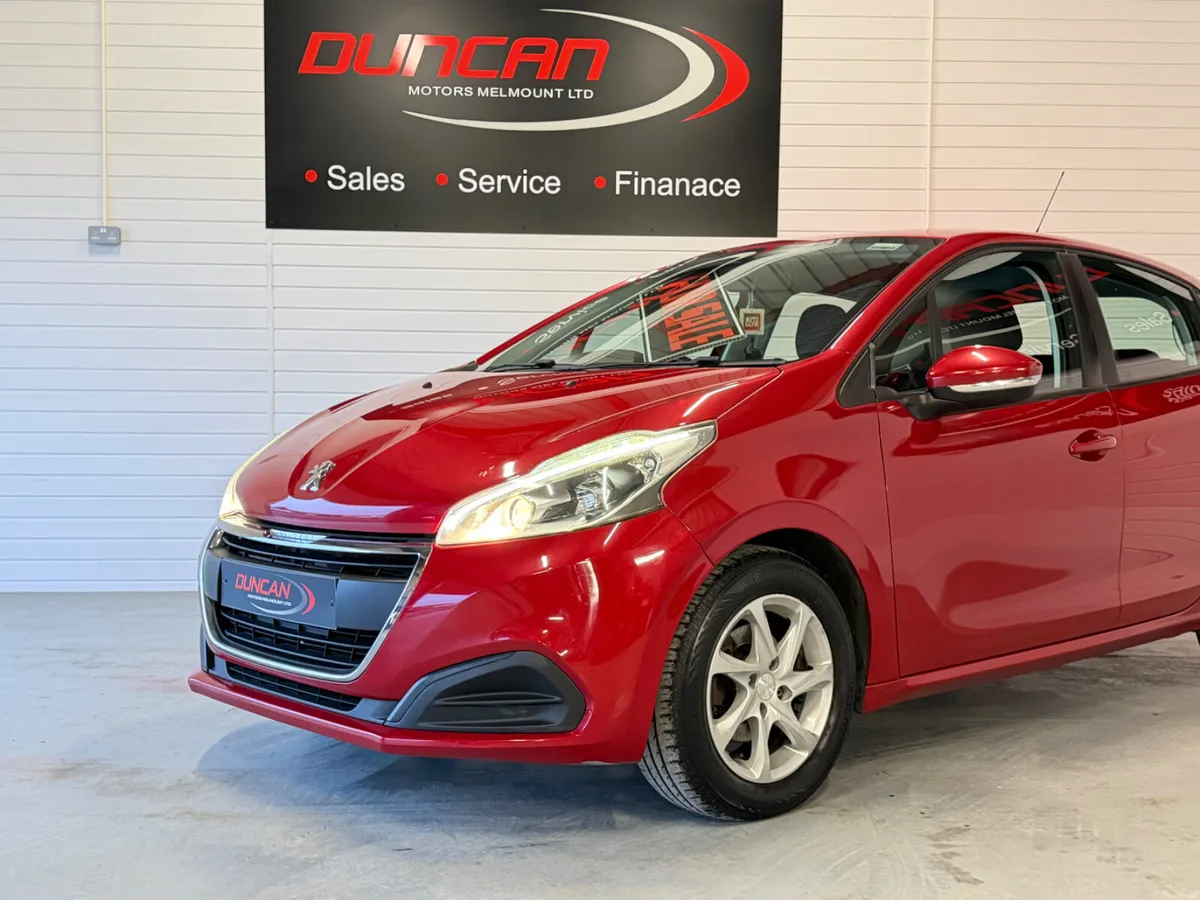 Peugeot 208 2015 vrt included in price!! - Image 4