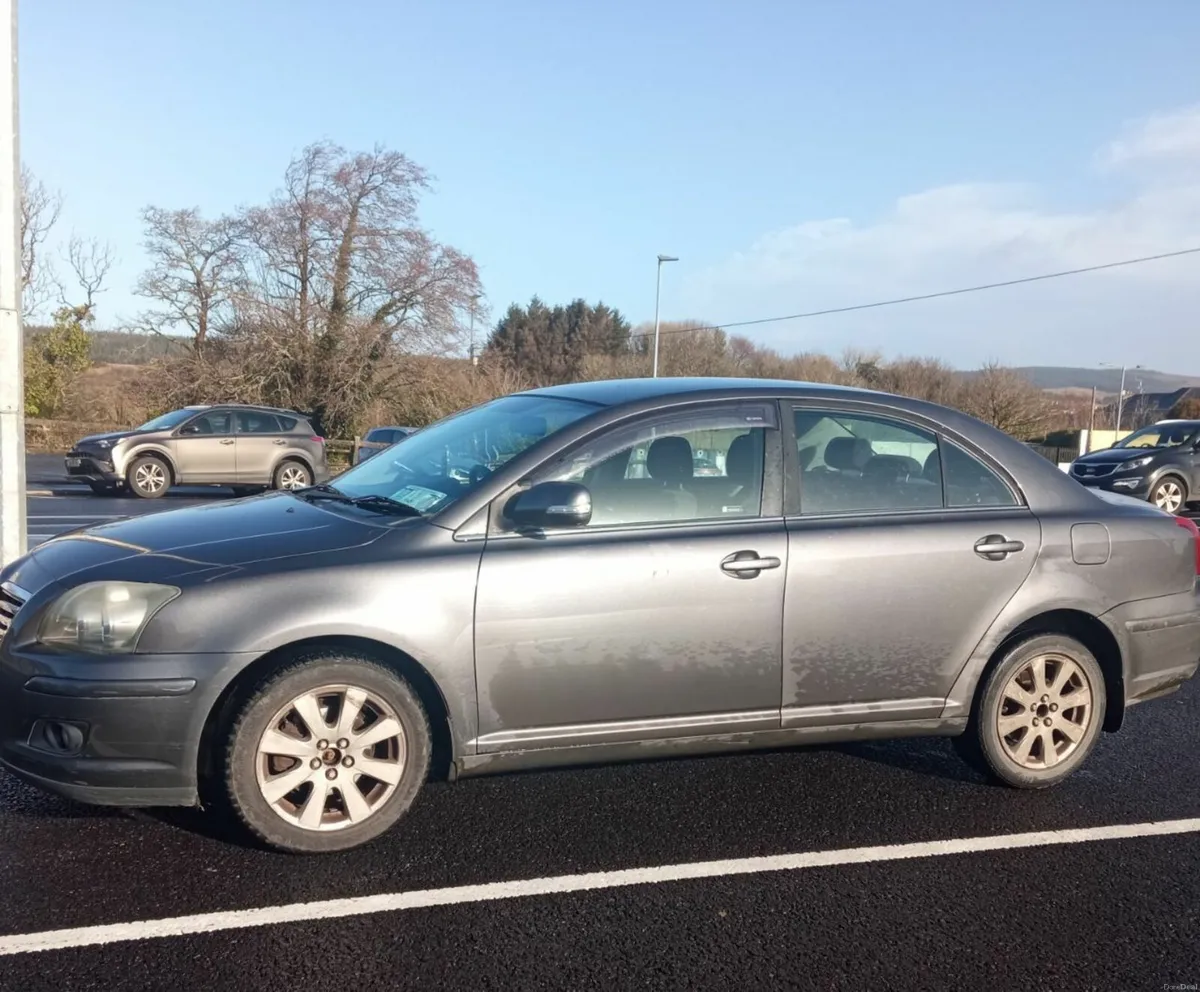 Toyota Avensis 2008 - Image 1
