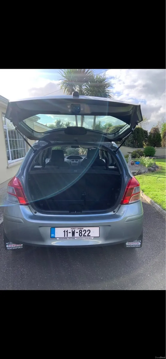 Toyota Yaris 2011 Automatic - Image 3