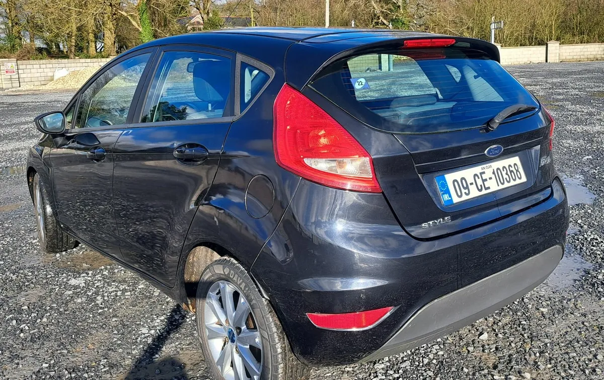 Ford Fiesta 2009 - Image 3