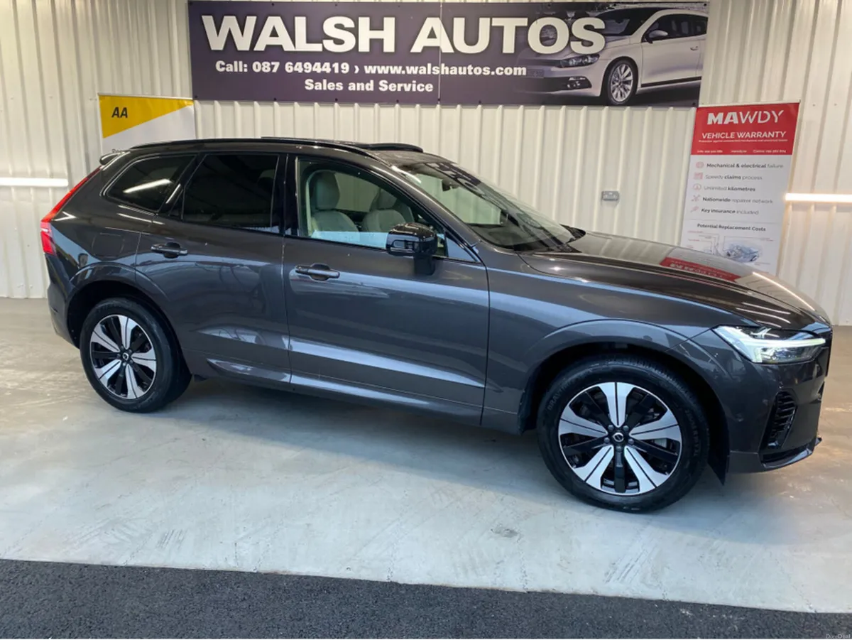 Volvo XC60 T6 PHEV PLUS DARK AWD 5DR AUTO - Image 3