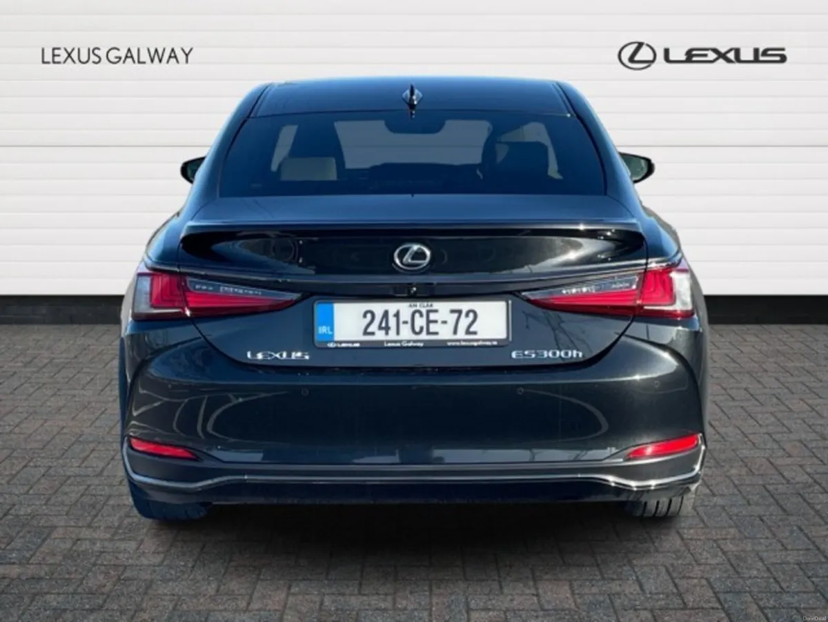 Lexus ES F SPORT (Cloud Navi & Carplay) // Remote - Image 5