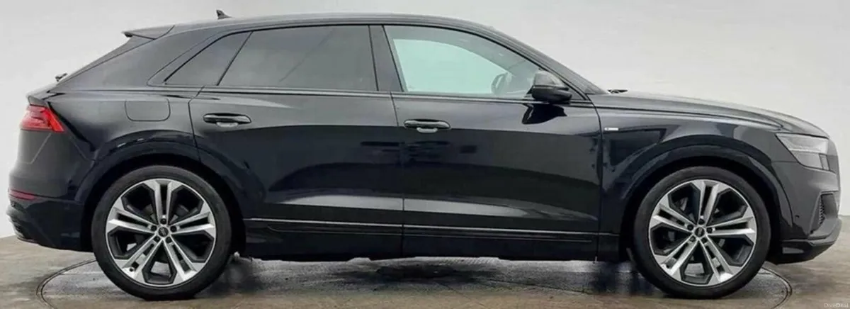 3.0 TDI V6 50 Black Edition SUV 5dr Diesel Tiptron - Image 2