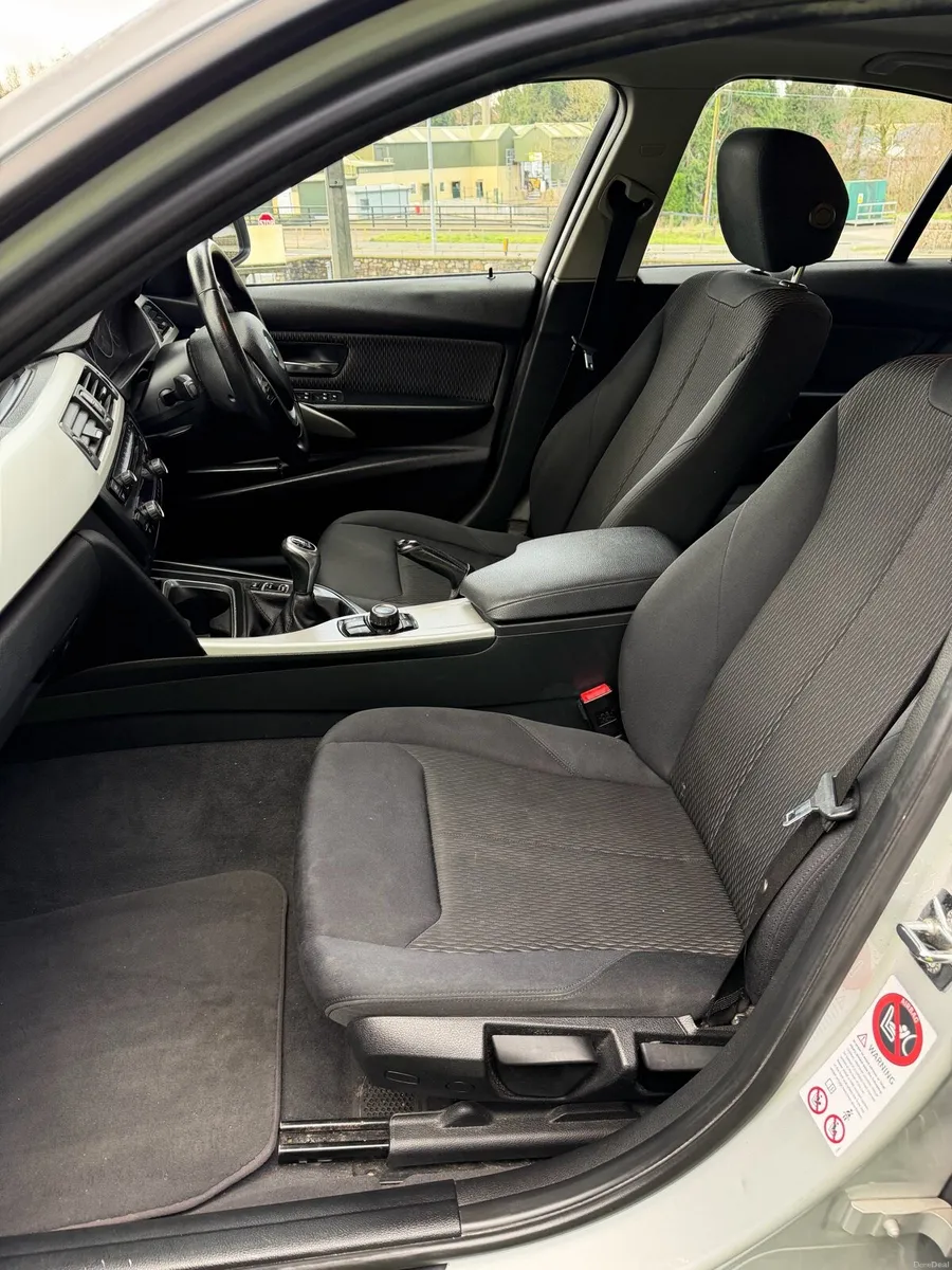 BMW 316D Luxury (3 Series) - Image 4