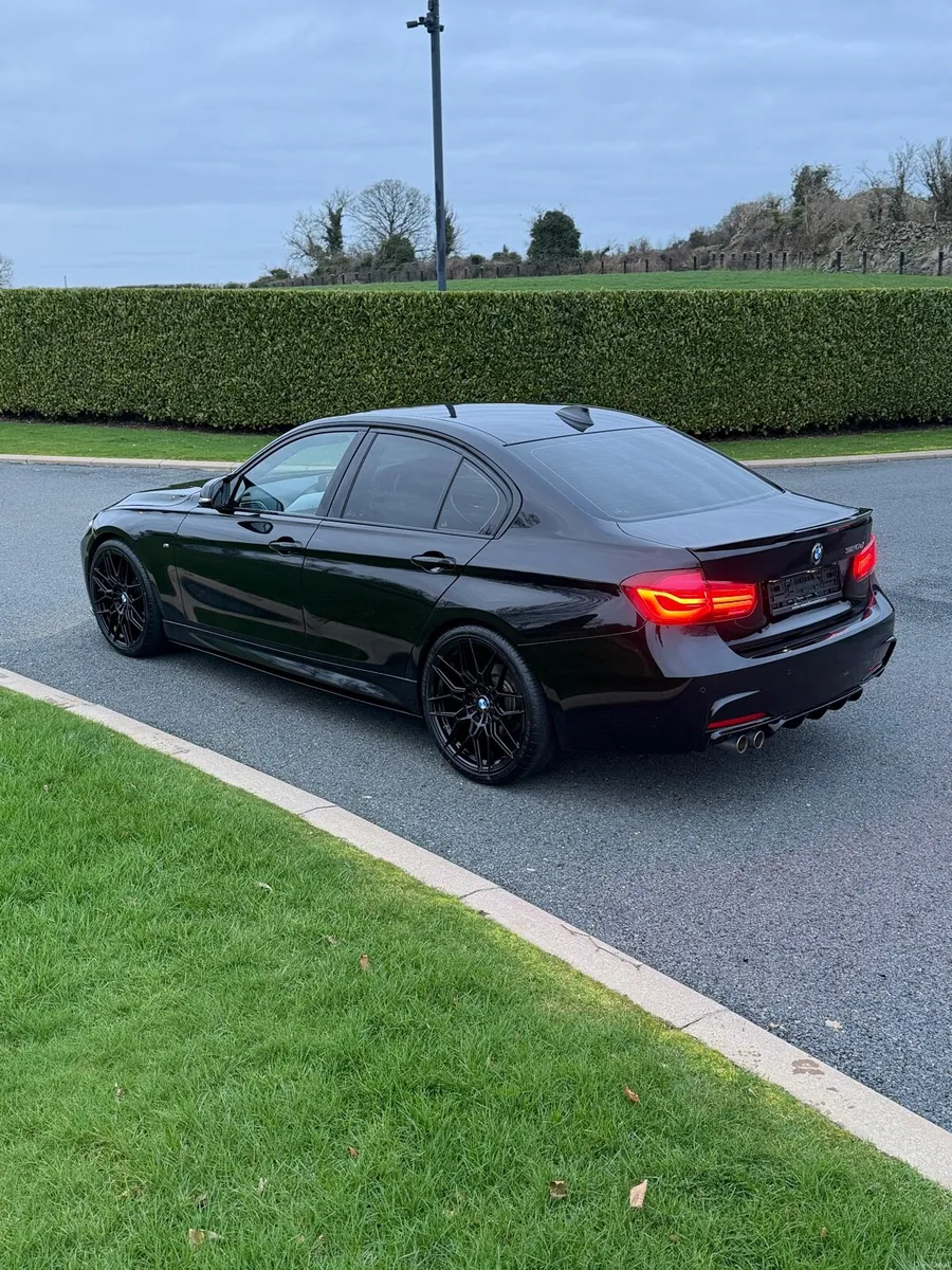 IRISH REG €16995 / 2017 BMW 320D MSPORT - Image 4