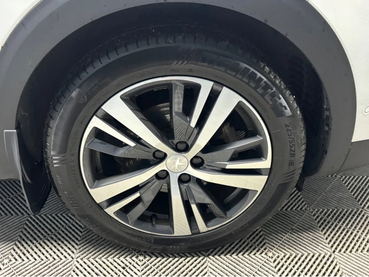 Peugeot 5008 FL ALLURE 1.5 BLUE HDI 13 130 AUTO - Image 3