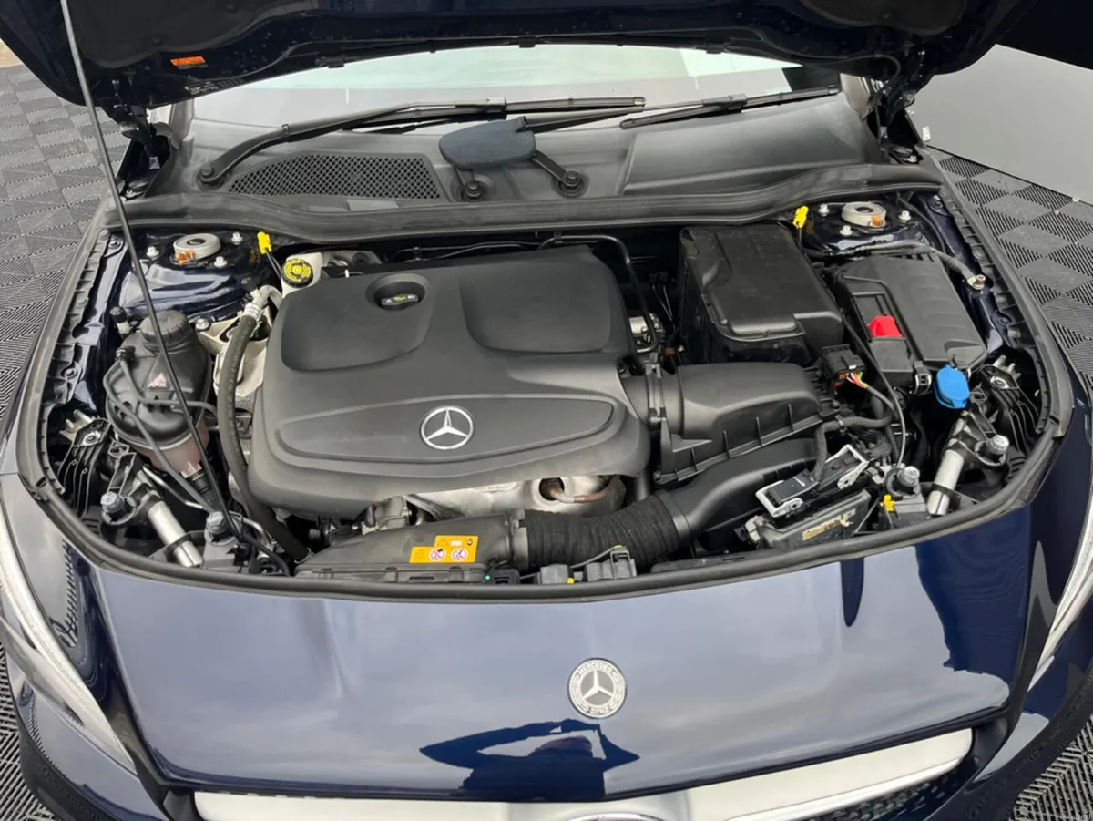 Mercedes-Benz CLA Merc CLA18, AMG premium package, - Image 4