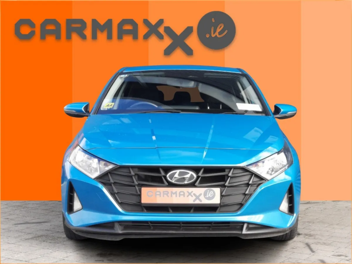 Hyundai i20 DELUXE 5DR PLUS AUTOMATIC - Image 3