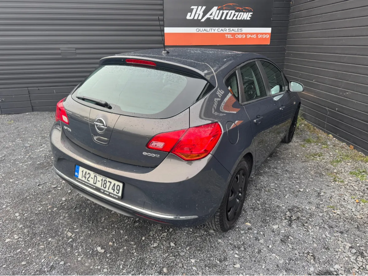 Opel Astra S 1.6 CDTI 110PS 5DR - Image 4