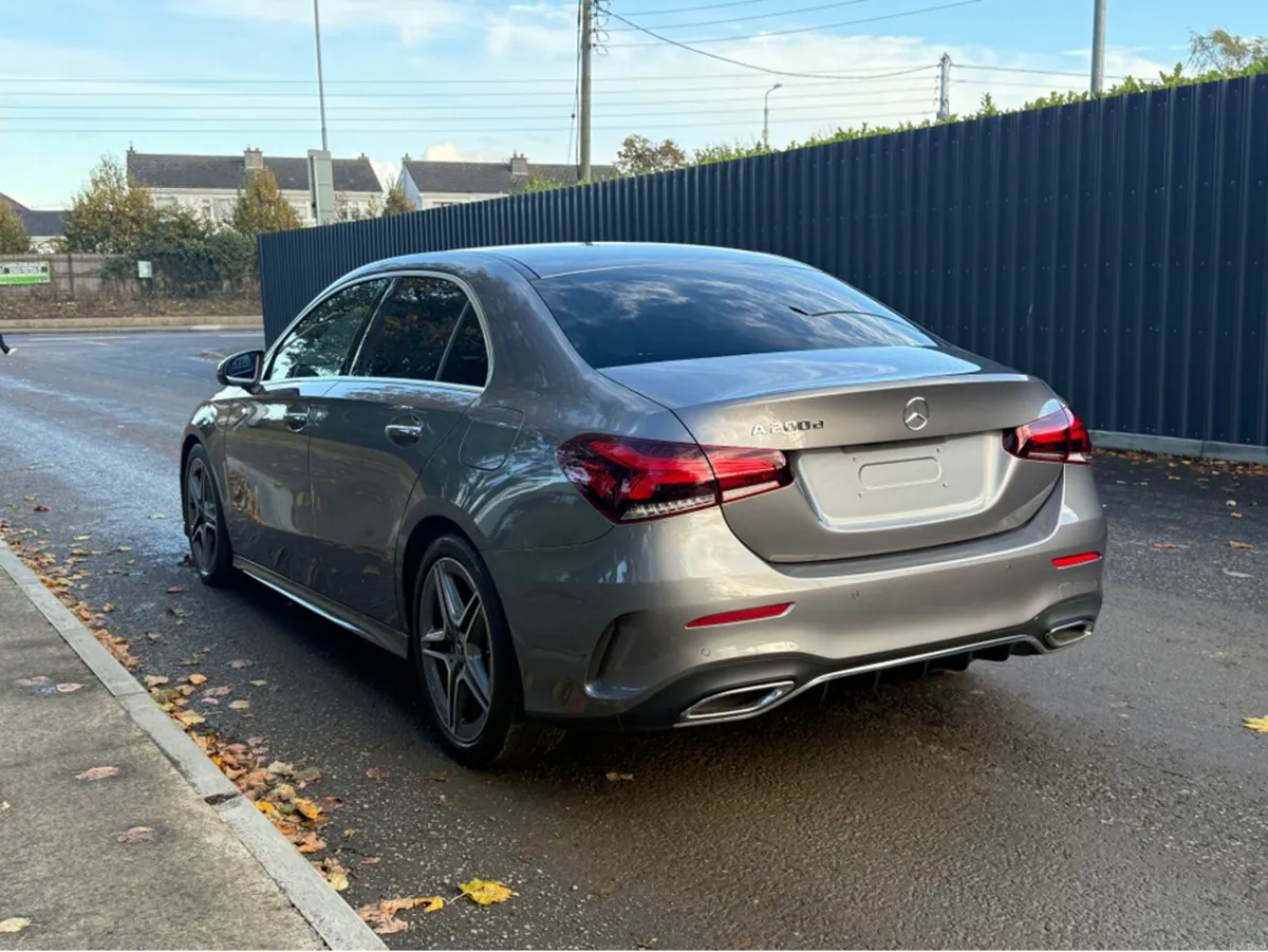 Mercedes-Benz A-Class A200d AMG Line - Image 6