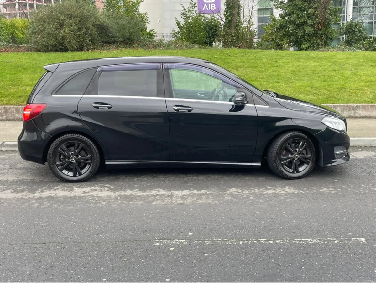 Mercedes-Benz B-Class B180  DBA-246242 - Image 4