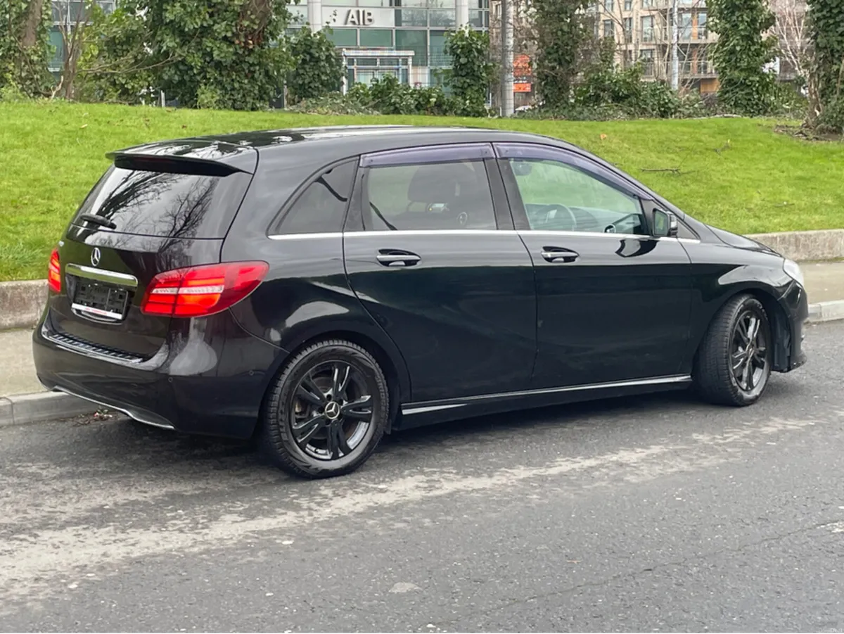 Mercedes-Benz B-Class B180  DBA-246242 - Image 5