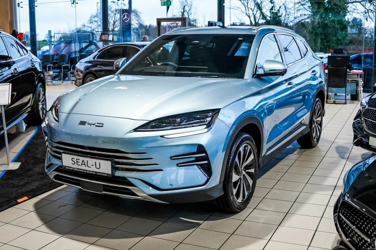 BYD SEAL U Boost Plug in Hybrid - Image 3