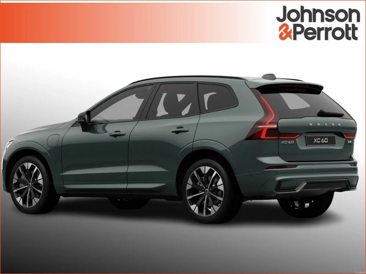 Volvo XC60 T6 350bhp AWD Plus Dark + Forest Lake M - Image 3