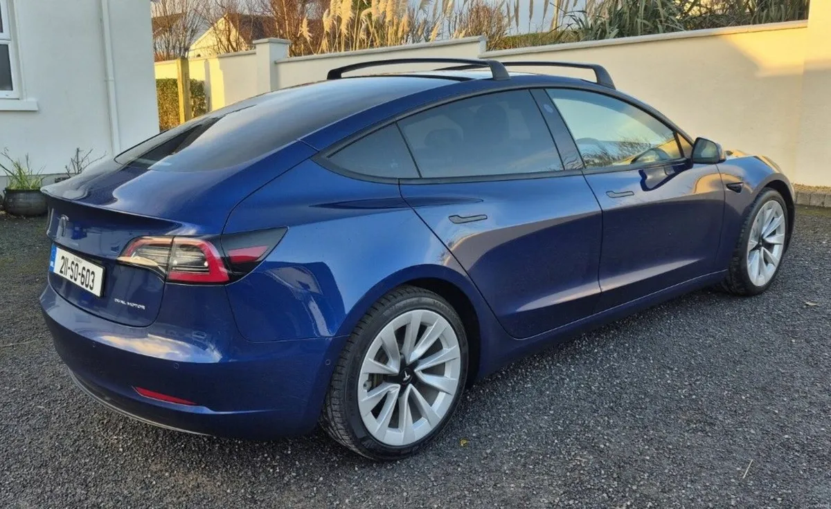 AWD LONG RANGE Tesla Model 3 2021 - Image 4