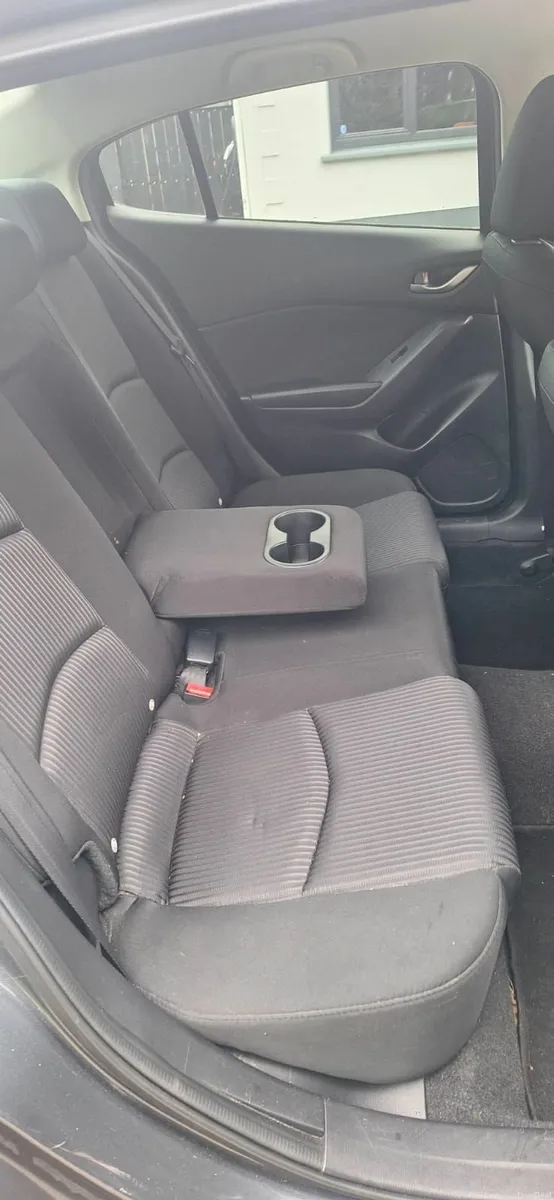 Mazda Mazda3 2016 - Image 2
