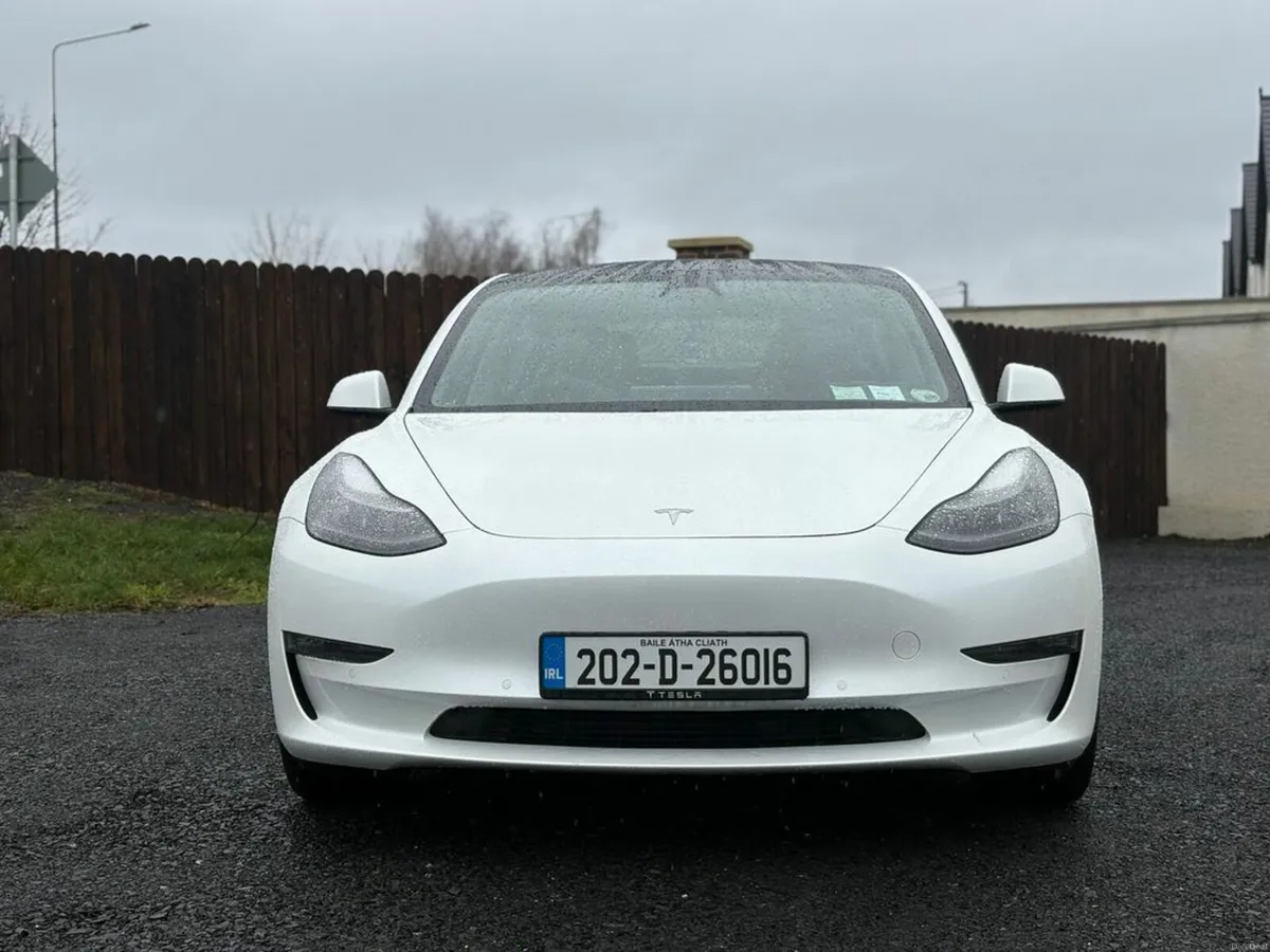 Tesla Model 3 LONG RANGE - 476BHP - AWD - Image 2