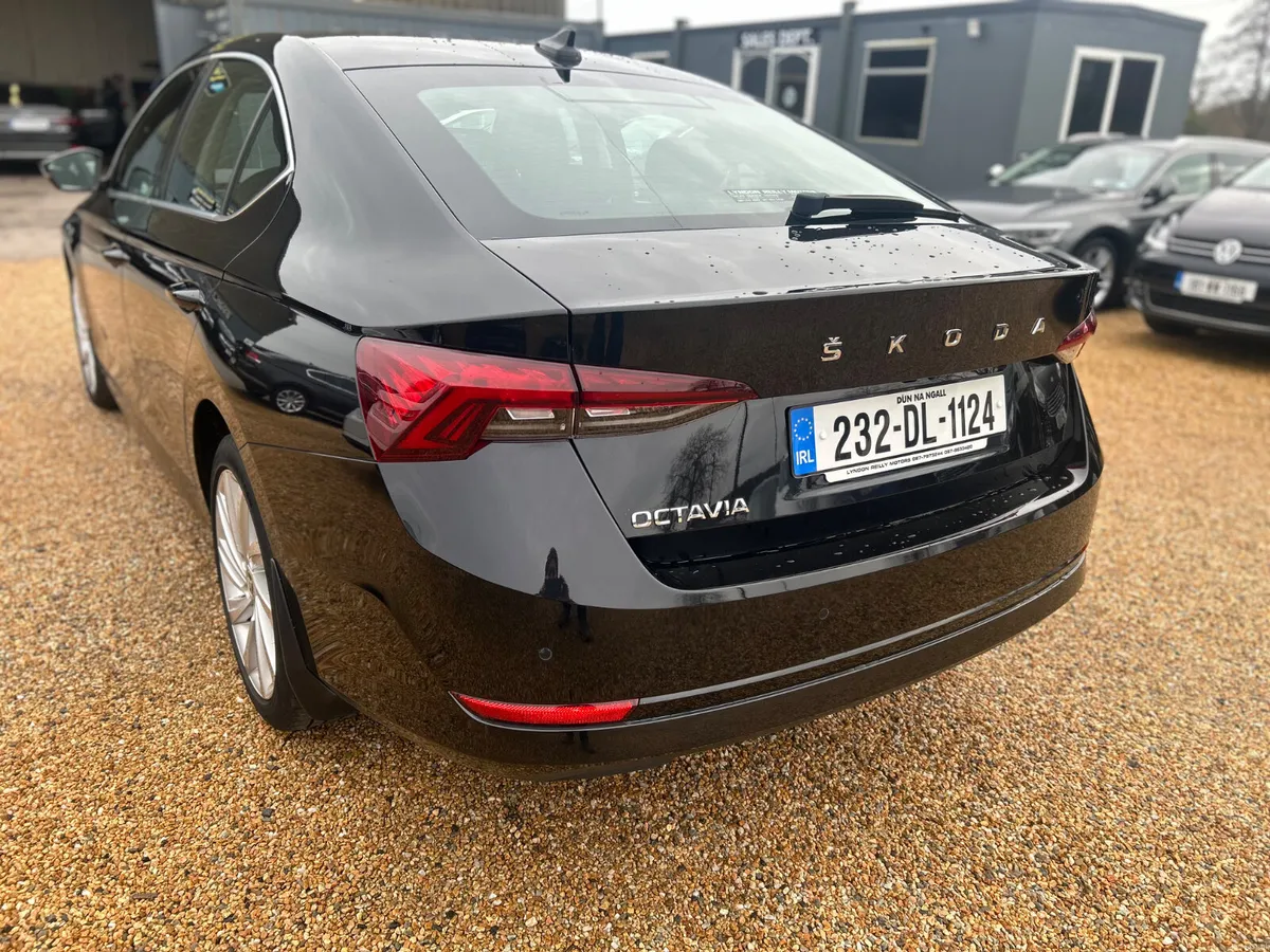 Skoda Octavia style 2.0 TDI Auto - Image 4