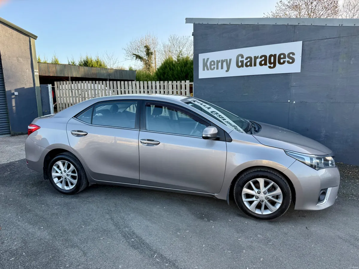 2016 Toyota Corolla 1.4 D4D - Image 2