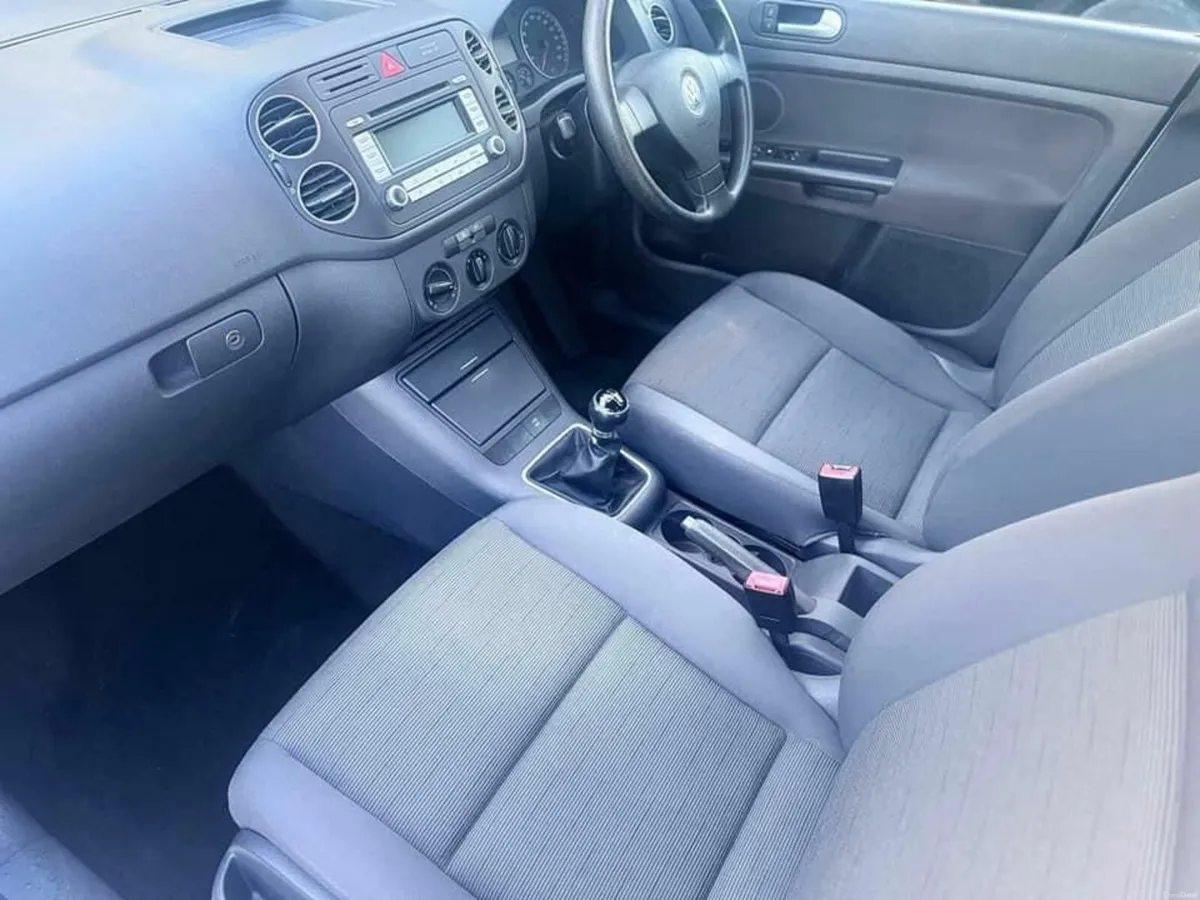 Volkswagen Golf 2007 - Image 1
