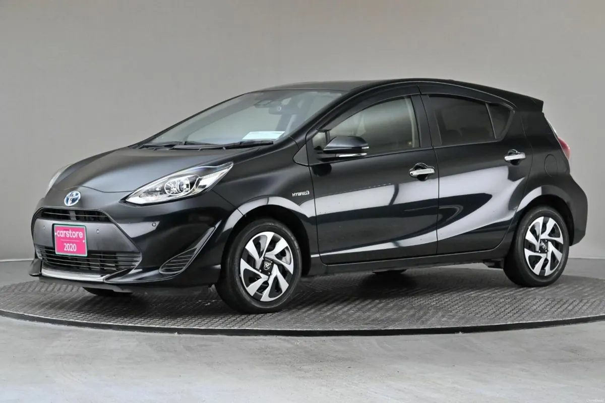 Toyota Aqua 1.5 VVT-i HYBRID **REVERSE CAM**ANDROI - Image 4