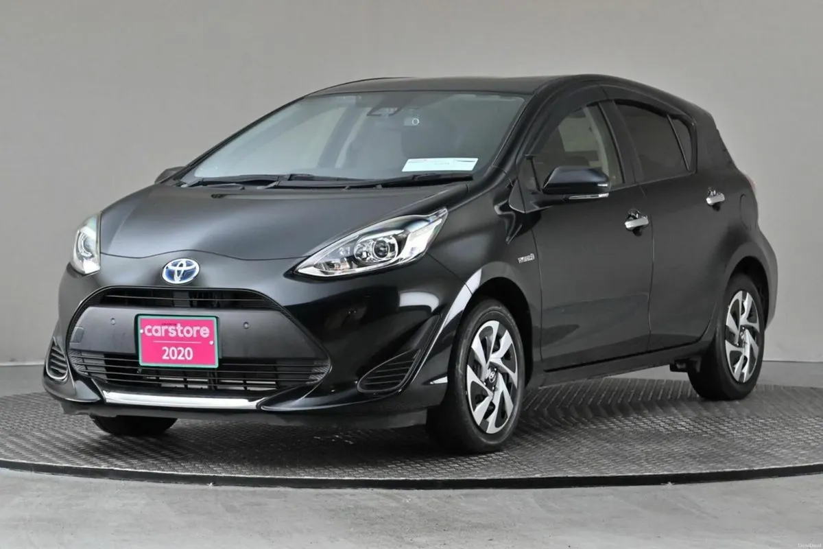 Toyota Aqua 1.5 VVT-i HYBRID **REVERSE CAM**ANDROI - Image 3