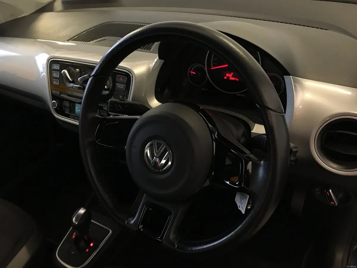 Volkswagen UP 1.0  75hp - Image 6