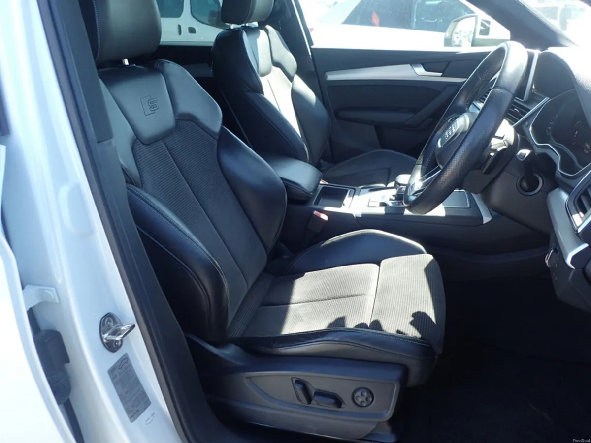 Audi Q5 2.0 TDI S-LINE PLUS EDITION QUATTRO DIESEL - Image 4