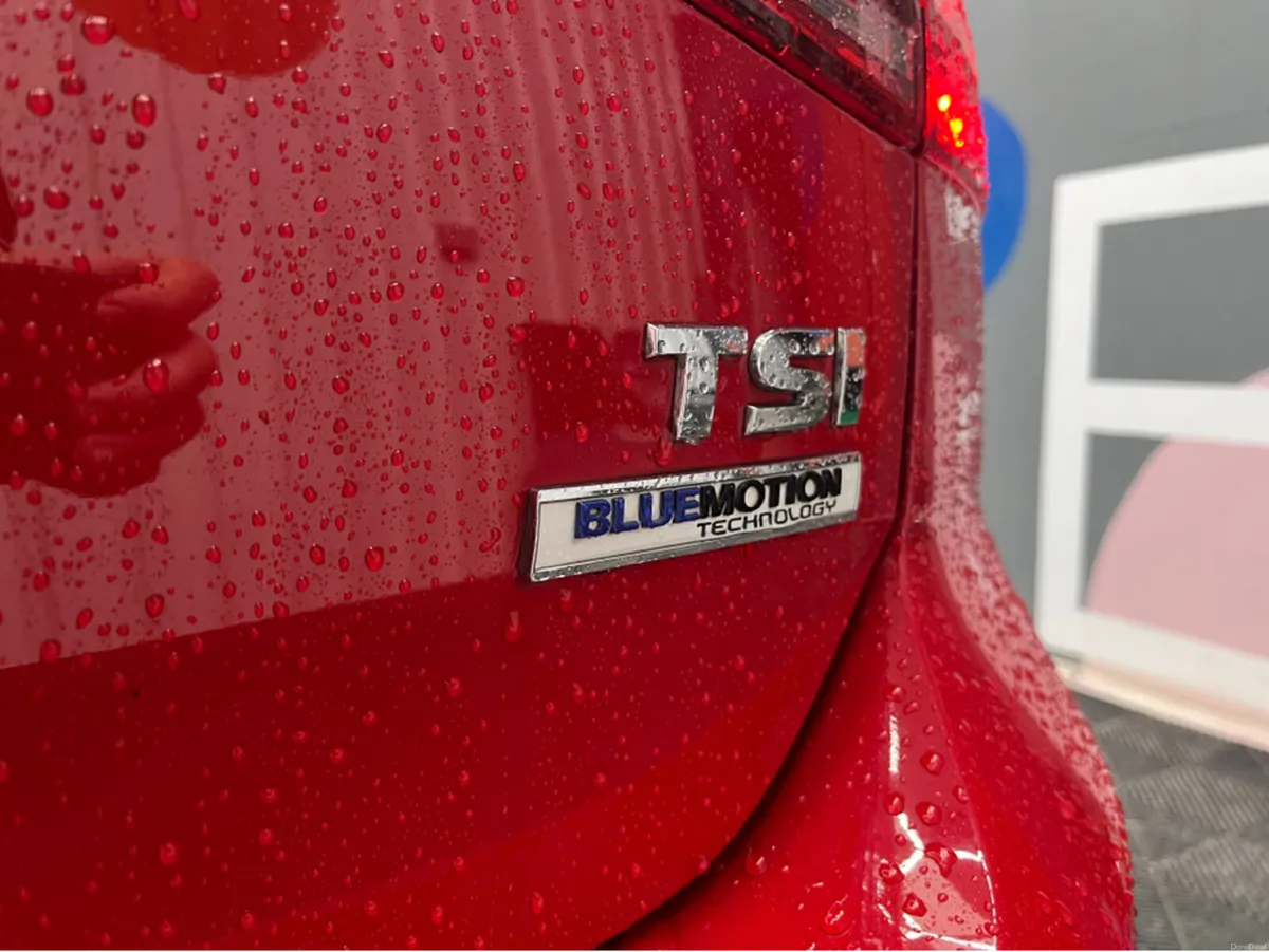 Volkswagen Golf 2017 VOLKSWAGEN GOLF TSI CONFORT L - Image 3